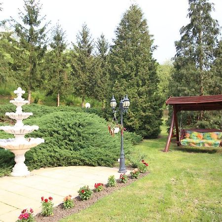 Fenyves Fogado Hotel Szurdokpüspöki Екстериор снимка