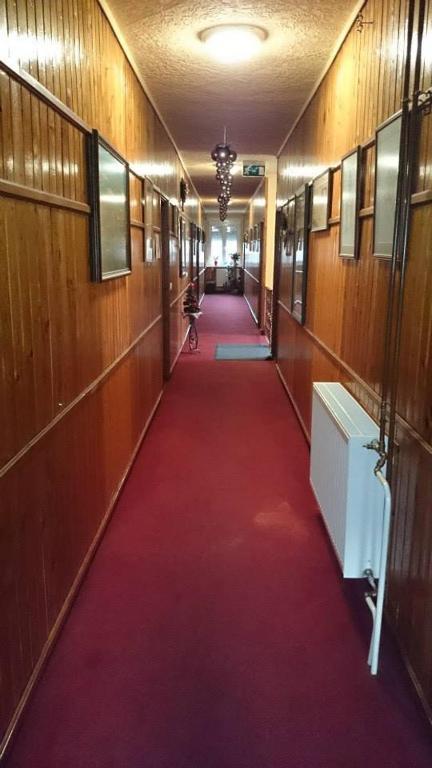 Fenyves Fogado Hotel Szurdokpüspöki Стая снимка